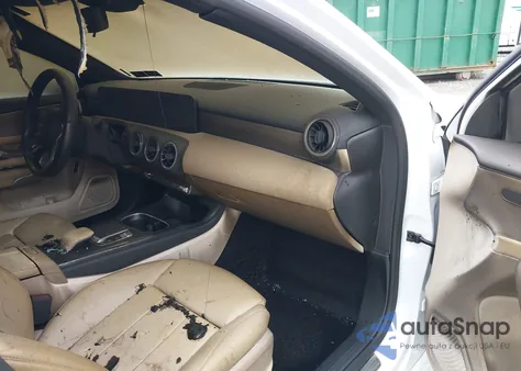 2019 Mercedes-Benz A 220 4Matic z USA, uszkodzony, nr VIN WDD3G4FB0KW022398